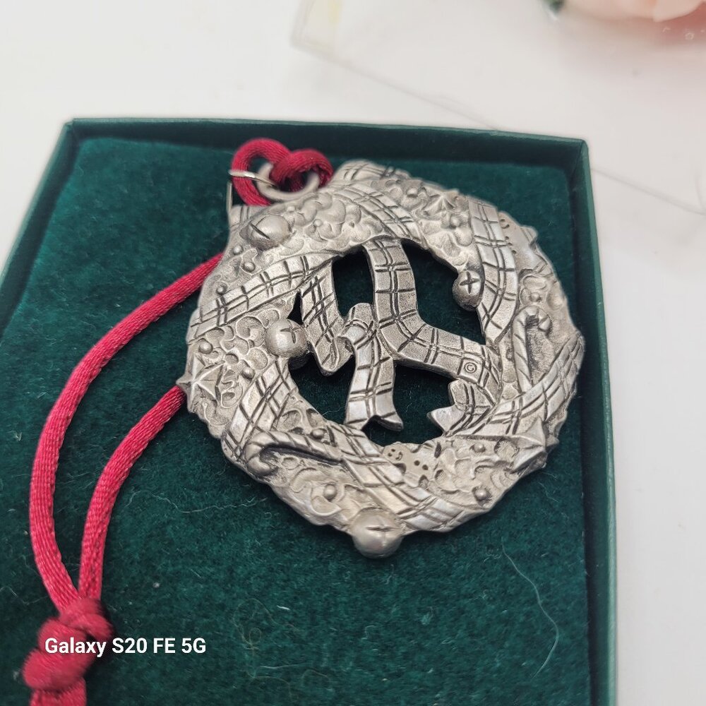 NIB - Vintage Seagull Pewter Canada Christmas Wreath Ornament
